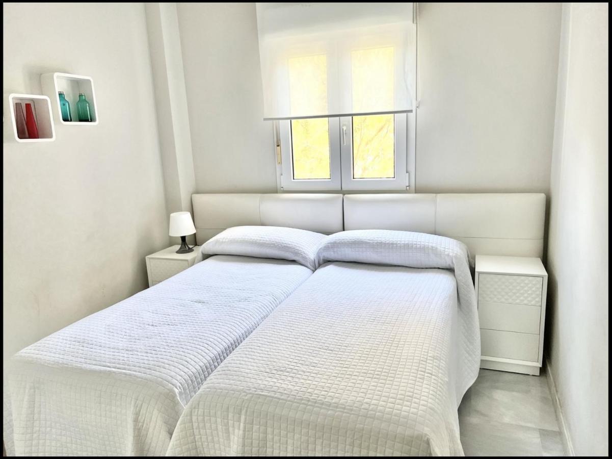 Mi Capricho 2B1 Beachfront Complex-Apartment Beachside With Sea Views Sitio de Calahonda Buitenkant foto